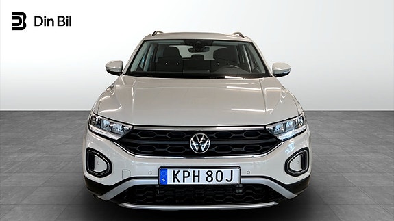 Volkswagen T-Roc 4 of 5
