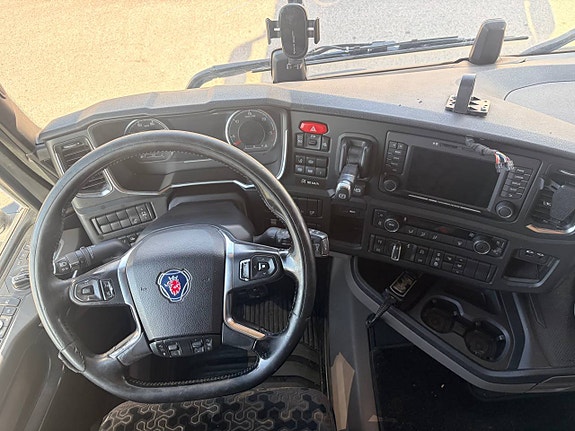 Scania R 450 9 of 12