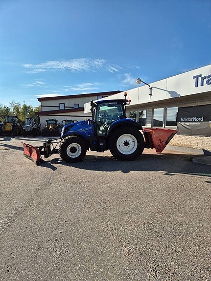 New Holland T5.110 AC komplett snömaskin! 5 of 5