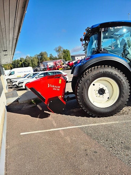 New Holland T5.110 AC komplett snömaskin! 3 of 5