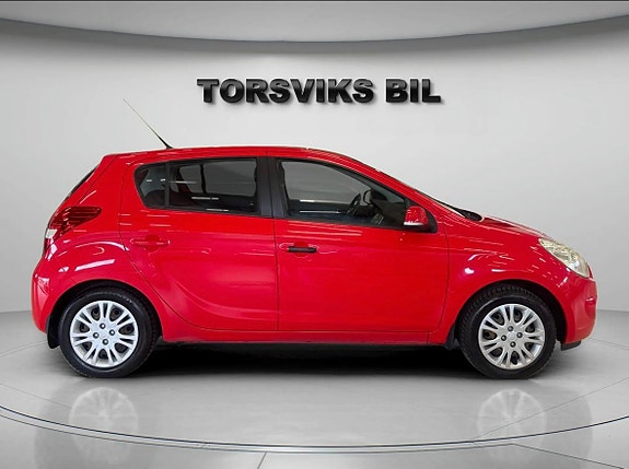 Hyundai i20 6 of 27