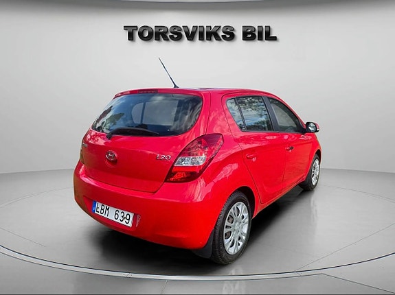 Hyundai i20 6 of 28