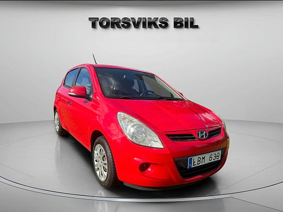 Hyundai i20 8 of 28