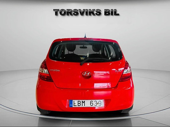 Hyundai i20 4 of 5