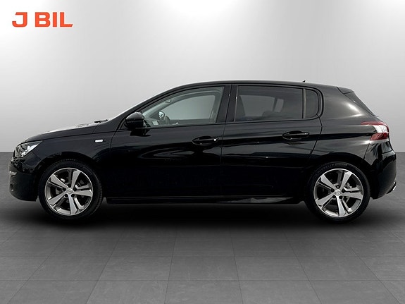 Peugeot 308 15 of 17