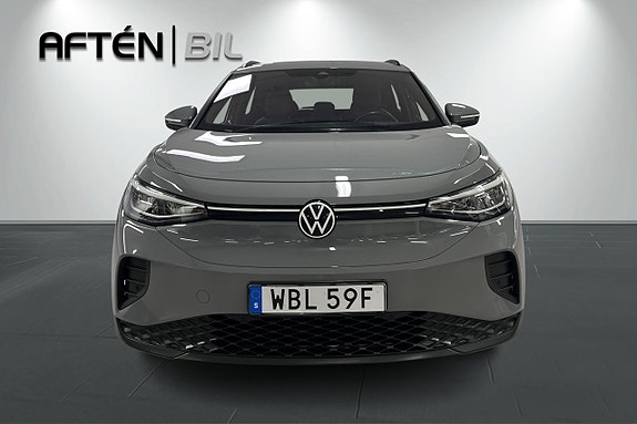 Volkswagen ID.4 3 of 5