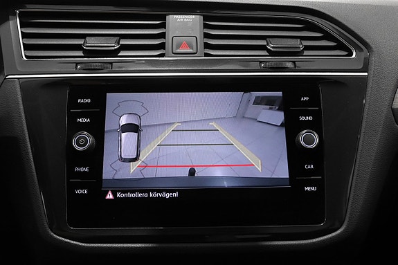 Volkswagen Tiguan Allspace 21 of 23