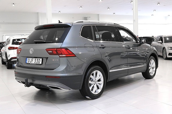 Volkswagen Tiguan Allspace 4 of 23