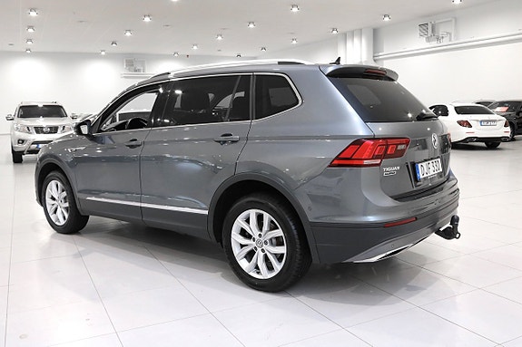 Volkswagen Tiguan Allspace 6 of 23