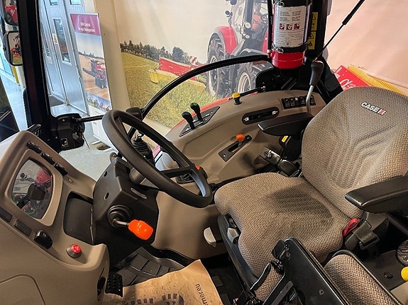 Case IH Farmall 90A Quicke X3S  1.75% ränta! 4 of 5