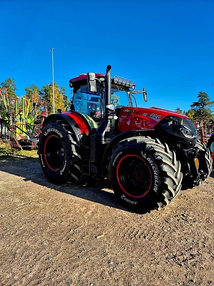 Case IH OPTUM 300 CVX New Gen! 2 of 2