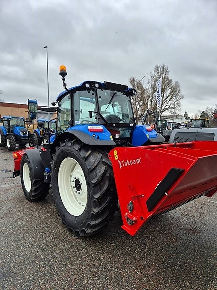 New Holland T5.120 DC 4 of 9
