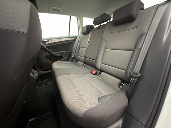 Volkswagen Golf I 23 of 28