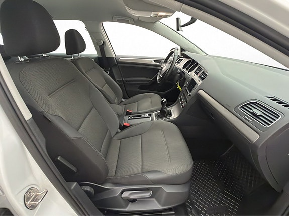 Volkswagen Golf I 21 of 28