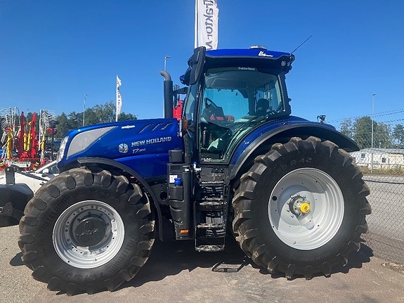 New Holland T7.300 New Gen Blue Power FLP - DEMO