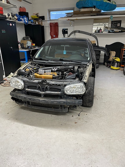 Volkswagen Golf IV 6 of 7