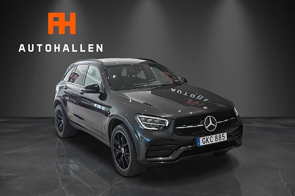 Mercedes-Benz GLC300 e 8 of 16
