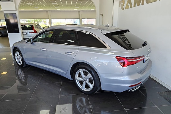 Audi A6 4 of 5
