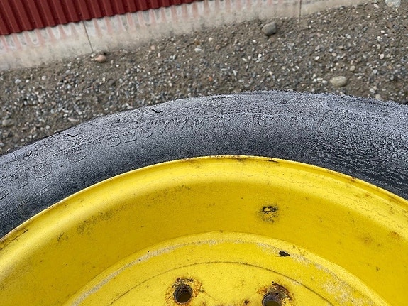 Wille Komp.hjul 4st 325/70R18 2 of 2
