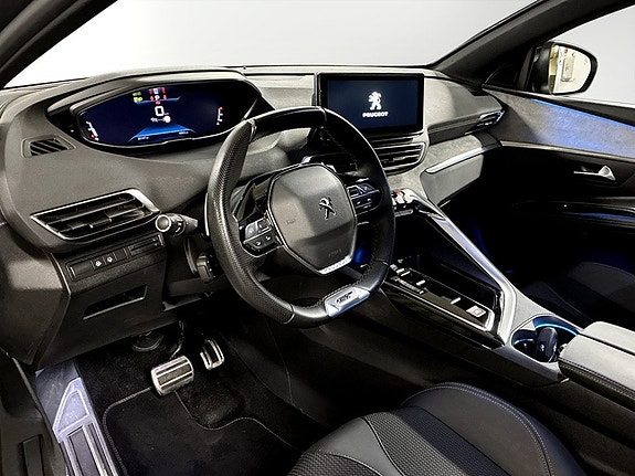 Peugeot 5008 4 of 5