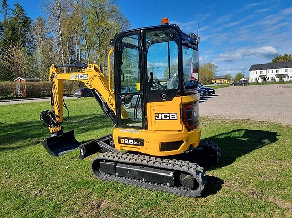 JCB 25Z-1 med Kampanjpris från 499 000.- 2 of 6
