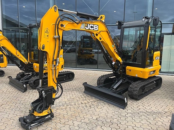 JCB 36C-1 omg. leverans. 0,99% ränta