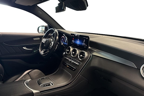 Mercedes-Benz GLC200 13 of 23