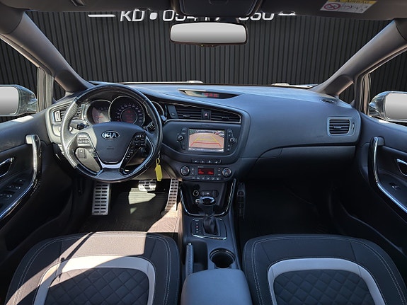 Kia Ceed 11 of 20