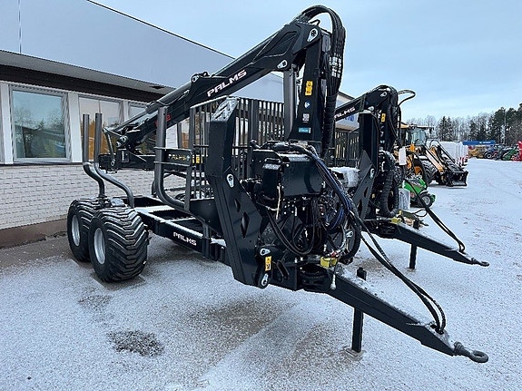 Palms V10D 13 tons skogsvagn med kran 7,2m kampanj!