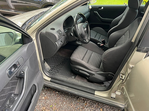 Audi A3 3 of 5