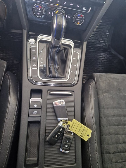 Volkswagen Passat 8 of 18