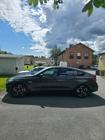 BMW 535d 4 of 5