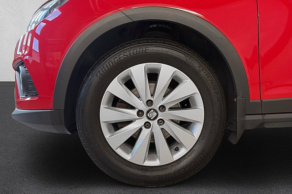 Seat Arona 9 of 17