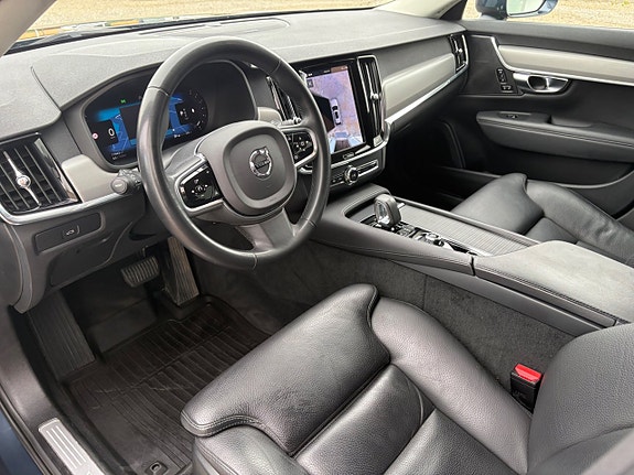 Volvo V90 Cross Country 5 of 5