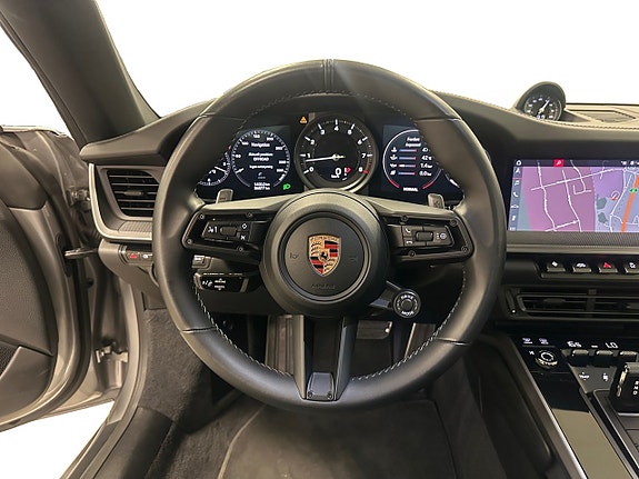 Porsche 911 12 of 15