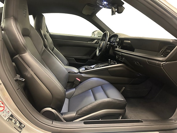 Porsche 911 13 of 15