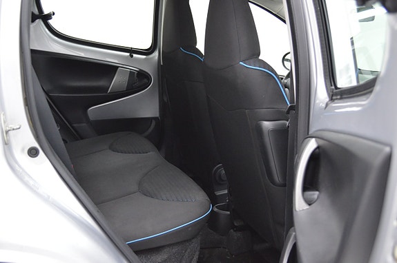 Peugeot 107 10 of 18
