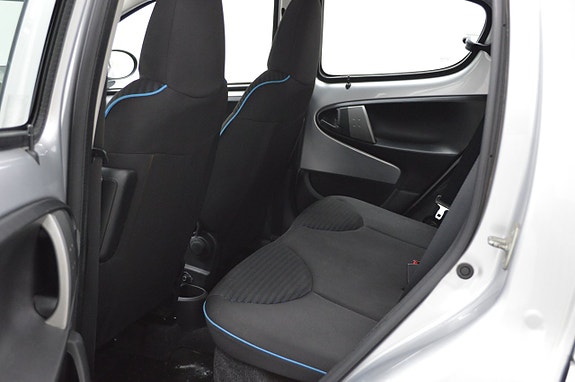 Peugeot 107 9 of 18