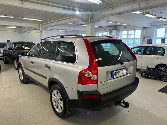Volvo XC90 5 of 5