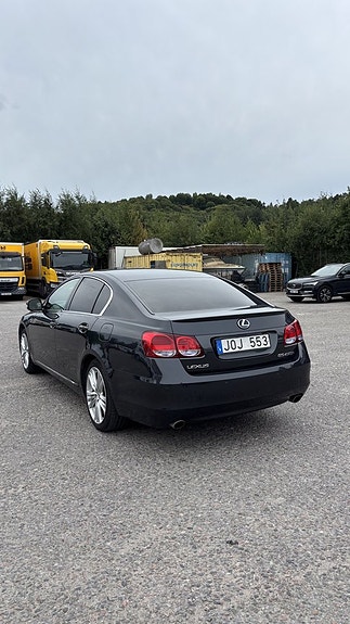 Lexus GS450h 5 of 5