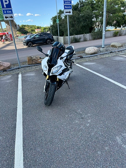 BMW S 1000 RR 5 of 9
