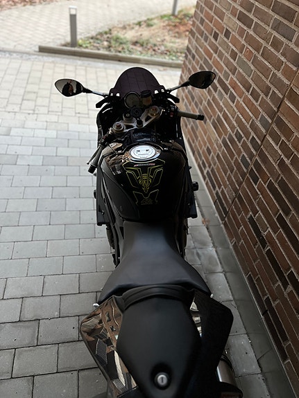 BMW S 1000 RR 4 of 4