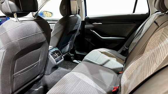 Skoda Superb 11 of 23