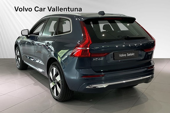 Volvo XC60 4 of 5