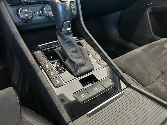 Skoda Superb 11 of 23