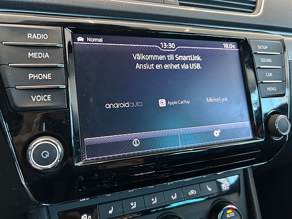 Skoda Superb 17 of 23