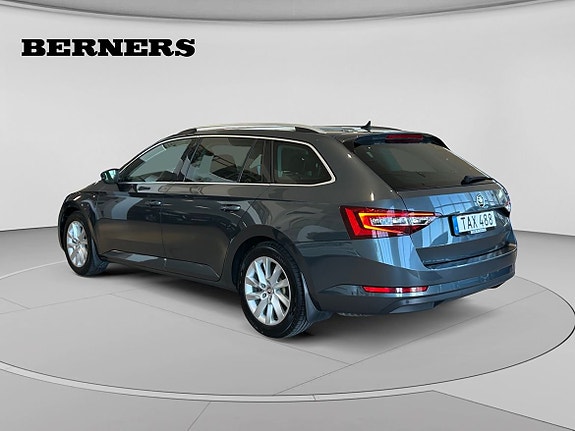 Skoda Superb 3 of 23