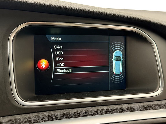 Volvo V40 Cross Country 21 of 30
