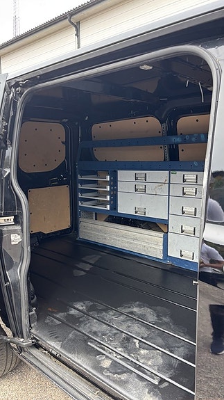 Ford Transit Custom 6 of 10
