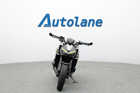 Kawasaki Z1000 R-Edition *Öhlins, Vance&Hines, Nyservad 7 of 29